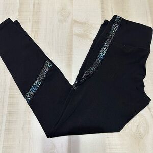 Zyia Black Serpent Leggings 7/8